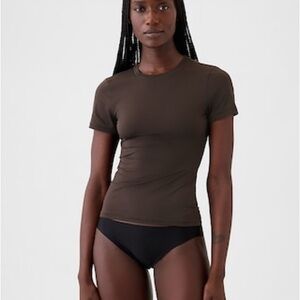 GapBody SecondSkin T-Shirt